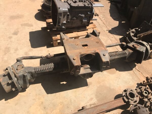 TRAÇÃO DIANTEIRA ZF CARRARO DANA BERTOLDO STARKE