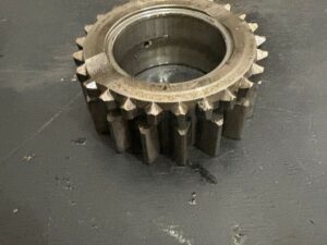 9837151 CNH ENGRENAGEM 17Z CAIXA DE CAMBIO TC59
